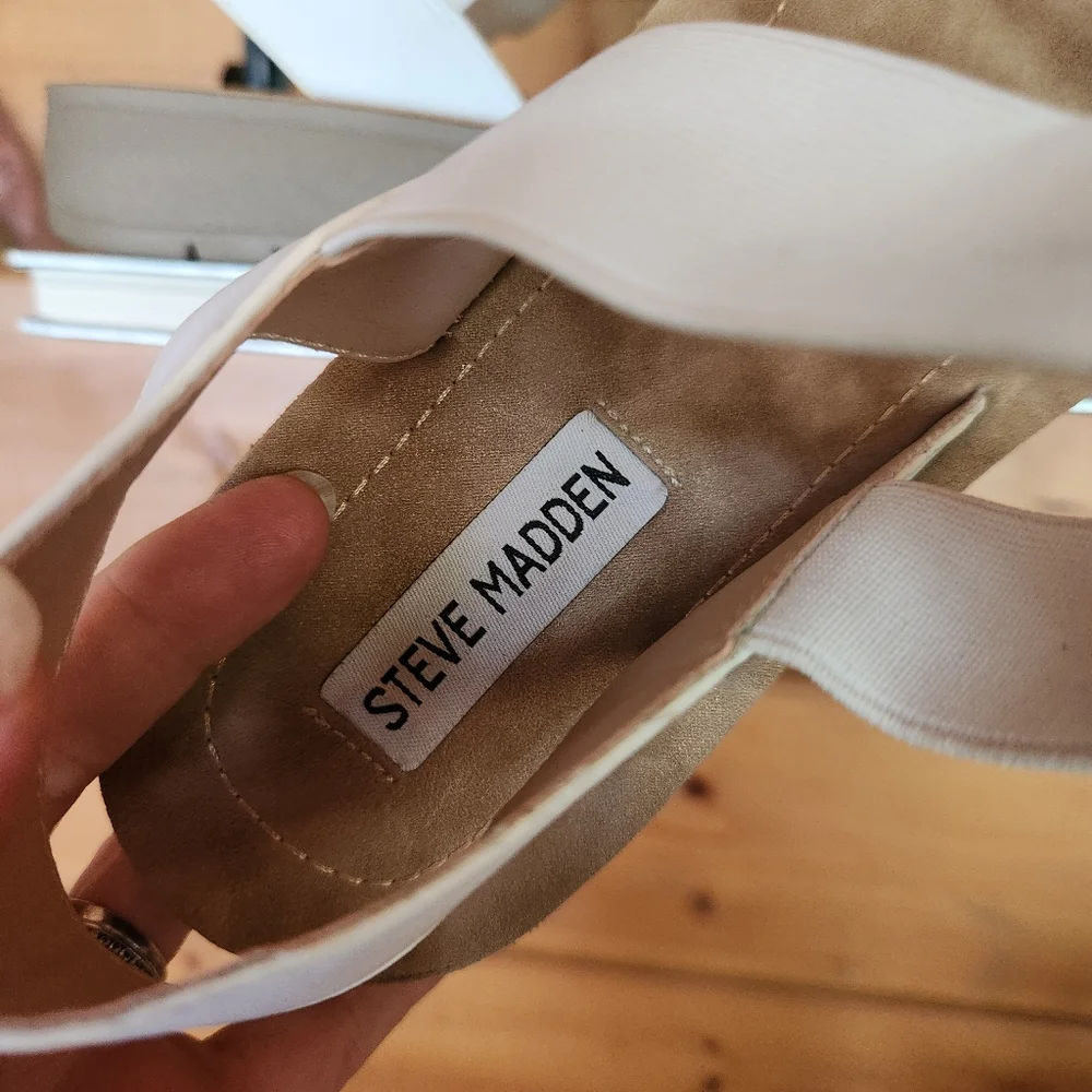 Steve Madden 💜 Jadyn Platform Sandals White Slingback Strappy Stretch Shoe 9 M
